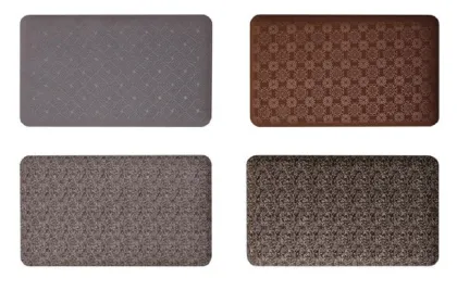 The linen/flannel floor mat