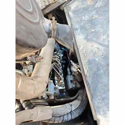 Rolo durável de 30 toneladas equipado com pneus novos