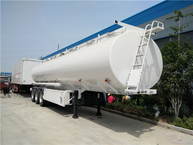 50cbm 3 fins tilei trailers