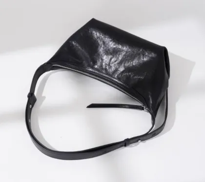 Light luxury retro crossbody women's bag