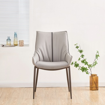 Silla de oficina ergonómica PU y marco de hierro negro