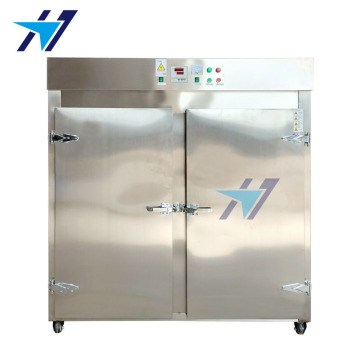 Stainless steel oven with tray
