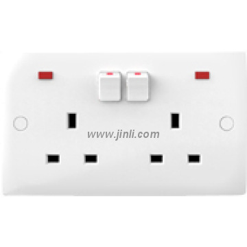 30 series——2G switched 13A socket + neon