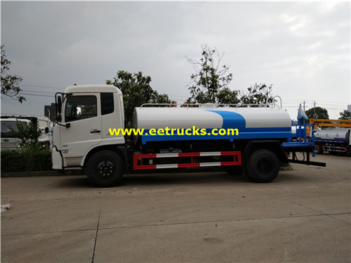 DongFeng 3000 gallon ruwa spraying motoci