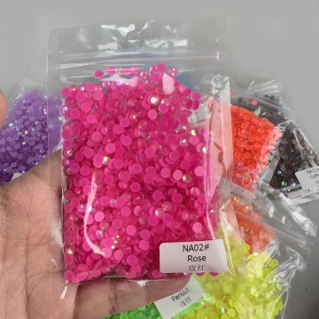 Glittering Hyacinth Color Glass Rhinestone Glow-in-the-Dark Flat Back Nail Art & Bead Collection