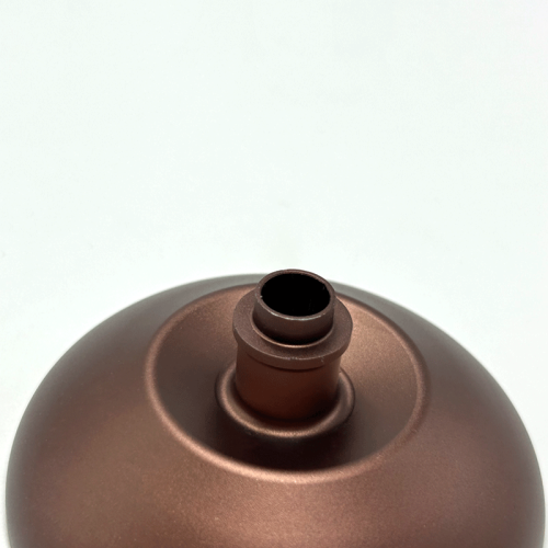 Cinzeiro de alumínio personalizado com design forjado