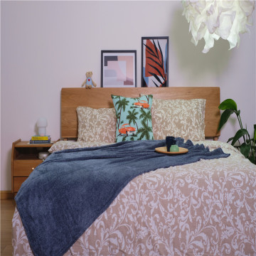 Short Plush Breathable Printed Coral Velvet Blankets