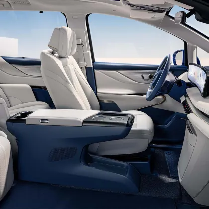 Brand New Buick GL8 Hybrid PHEV 5 Door 7 Seater MPV