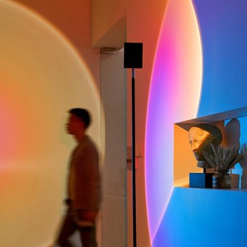 Art Deco Standing Lamp Modern Sunset LED Floor Lamp For Bedroom Supplier