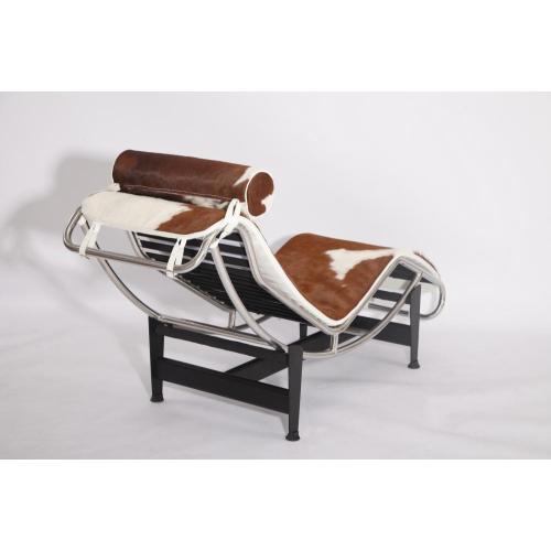 Le Corbusier LC4 Chaise Lounge eftirmynd