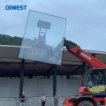 Aerocar -voertuig met glasinstallatie robot