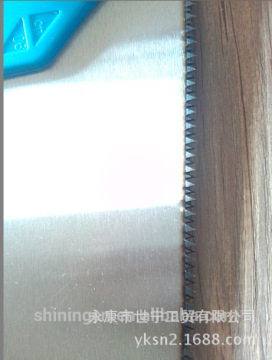 hand saw with high frequency teeth
