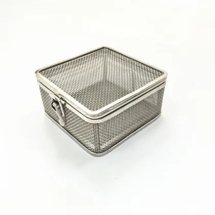 Medical Instrument Basket with Lid