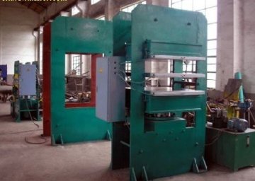 1200mm 4 Layer Rubber Plate Vulcanizer