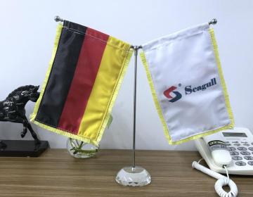 Tableflag Stand with Crystal base