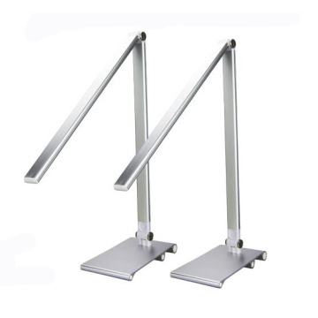 Color temperature dimmable table light