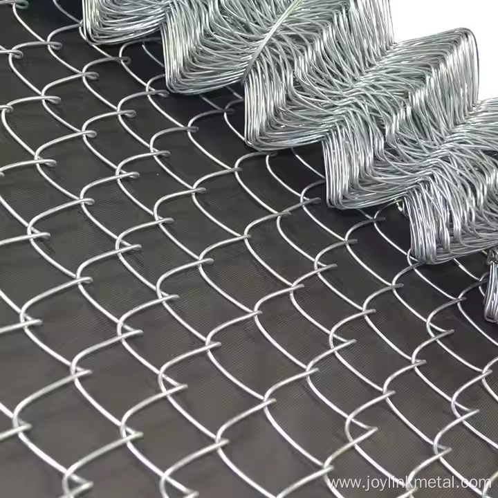 Hot Dipped Galvanized Chain Link Fence Cyclone Mesh
