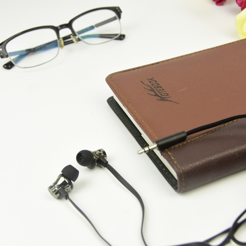 Ponsel grosir logam stereo hitam dalam