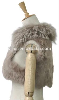 YR267 Ladies Rabbit and White Raccoon Collar Fur Vest