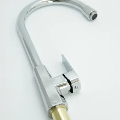 China single handle Bathroom faucet and gold faucet bathroom