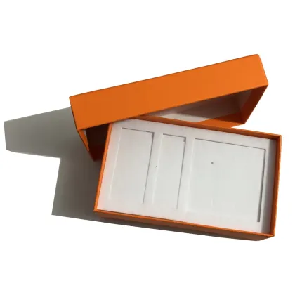 New Pop Female Fashion Watch Set: Simple Design, Kitten Theme Quartz Watch