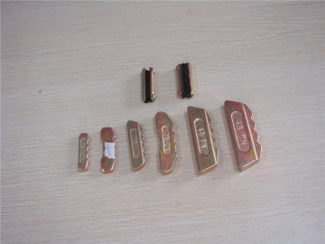 Hitachi Vertical Pin