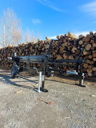 Hydraulic Chain Feed Log Table with Step Feeder