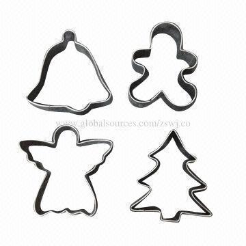 4-piece Christmas Stainless Steel Cookie Cutter Set, Measures 6 x 7cm