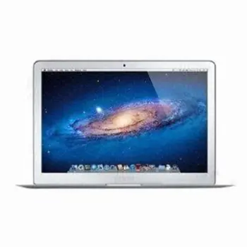 17-inch Core i7 Notebook with 10/100 Ethernet LAN, 8GB DDR3 1,333MHz Memory