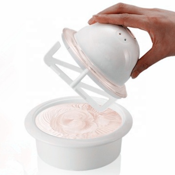 Promotional Low-Price Portable Mini Ice Cream Maker