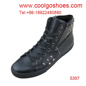wholesale lace up stub fashion men leather boots from factory