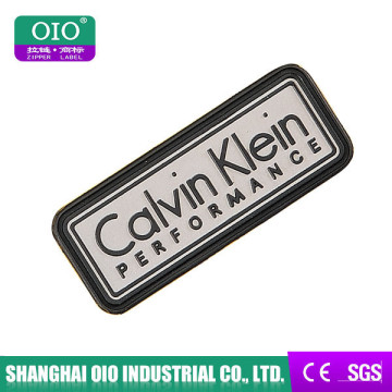 OIO Wholesale Decorative Practical Injection Technics Label With Embossed Logo For Bags and Garments