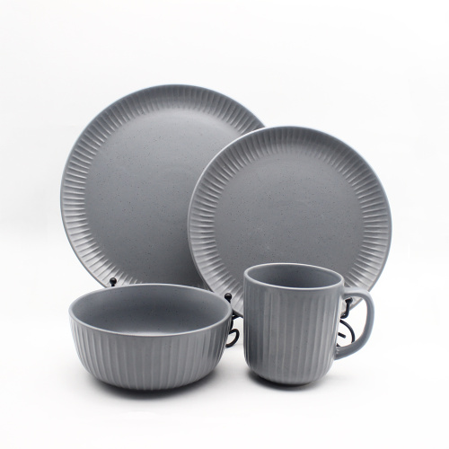 Ensemble de vaisselle en céramique de luxe gris mate