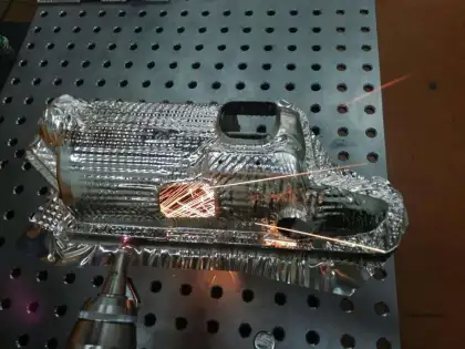 China Factory Direct Sale FANUC System 3D Cutting Laser Machine