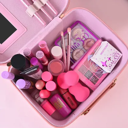 Girls' Holiday Gift Cosmetics Set with Makeup Bags and Brushes