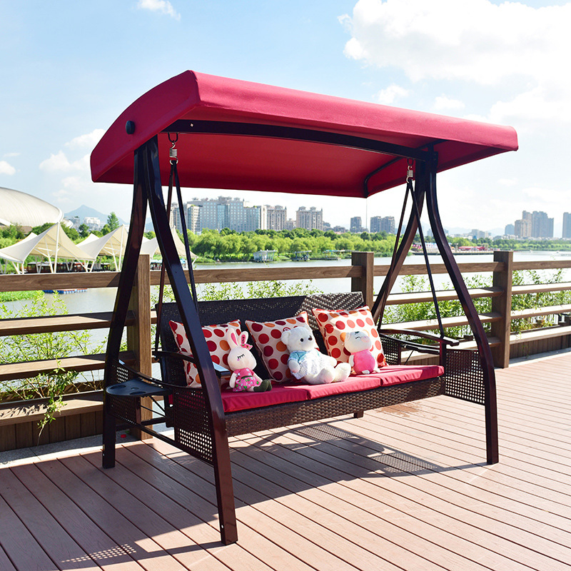 outdoor countryard chair