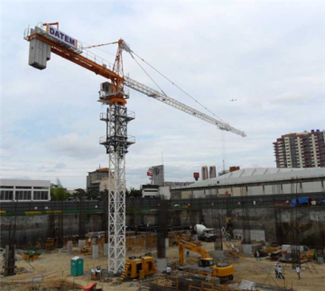 Sprzęt budowlany: C6018 Hydraulic Tower Truck Truck Mobile Żuraw na sprzedaż