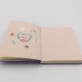 Caderno de papel bonito dos desenhos animados simples