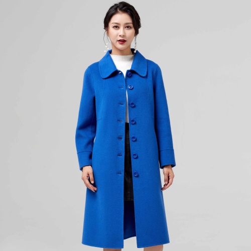 Royal Blue တွင်သိုးမွှေးငွေသားကောင်မလေး