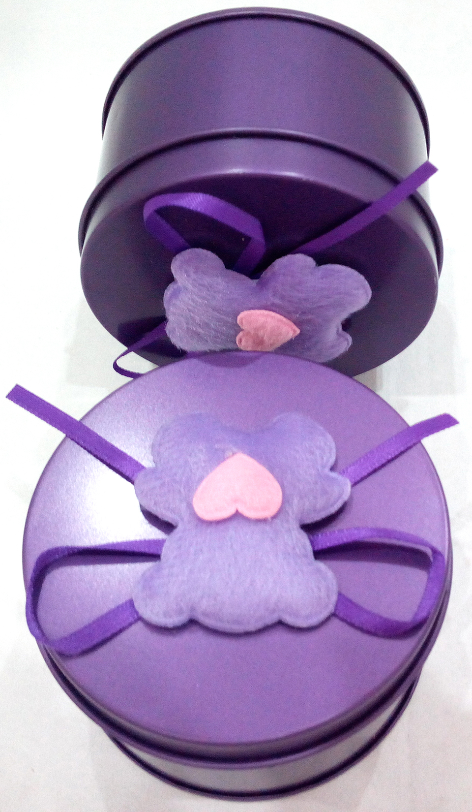 Purple Round Tin with Bear decoration