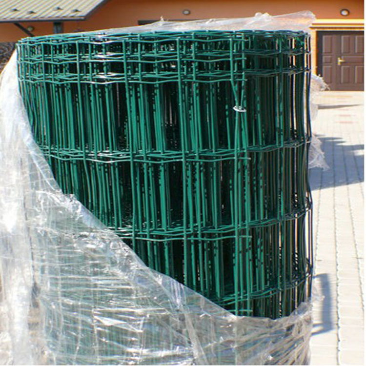 PVC coated Euro fence roll