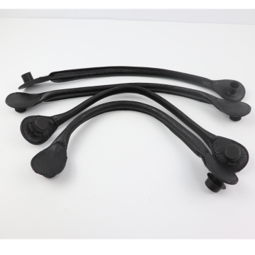 Cinturino in pelle nera con manici obag