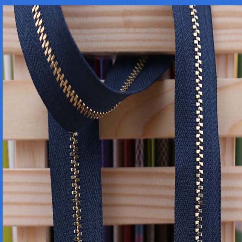 Top quality metal zipper