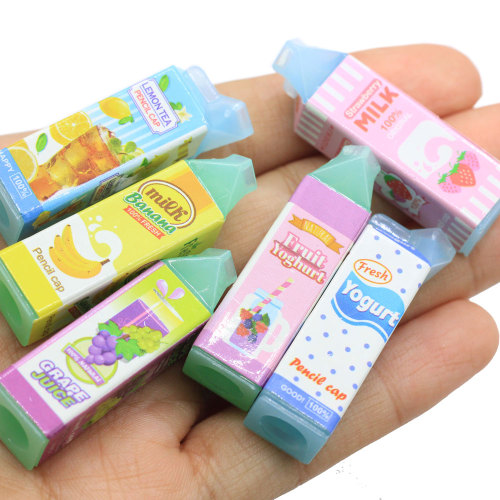 100 stks 3D Fruit Hars Boxed Sap Melk Drinken Fles Pretend Voedsel Kawaii Cabochons voor Kinderen Pop Keuken Accessoires