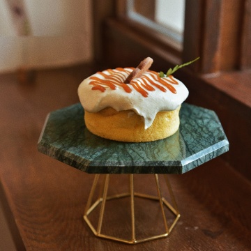 Customizable Wholesale Marble Stone Cake Stands: Natural Round and Square Wedding Cake pedestals