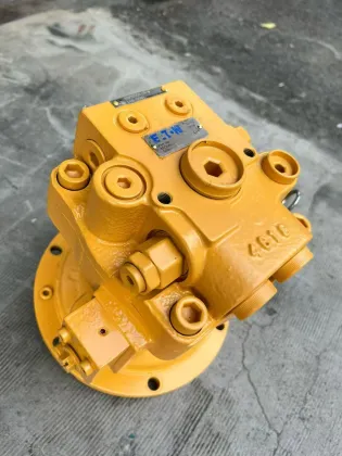 Kobelco 75 Toshiba Series Slewing Motor SG025