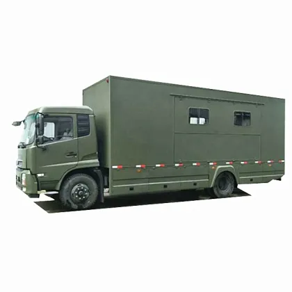 4x4 Dongfeng 7.2 meter container food truck trailer for sale