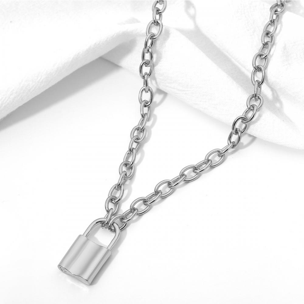 Y Collier Serrure Pendentif Simple Mignon Colliers Long Multicouche Chaîne Bijoux De Mode Femmes Filles Cadeau pour Elle