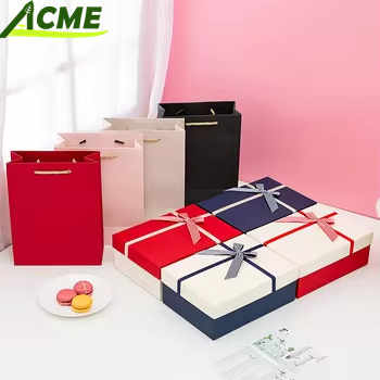 Logo personnalisé Luxury Boîtes-cadeaux magnétiques avec doubles portes et gaufrage