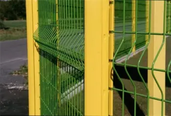 plastic coated bending fence